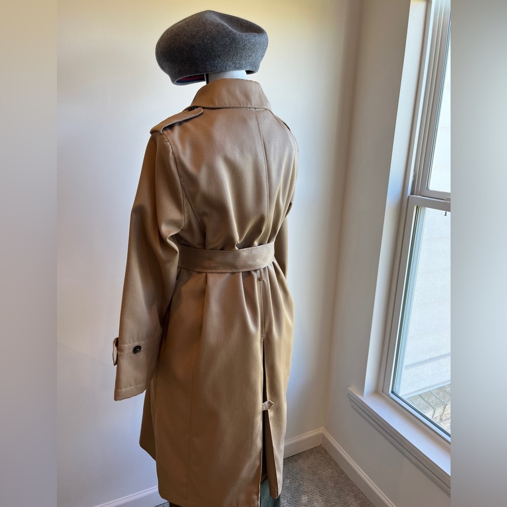 Fall Trench Coat - image 8